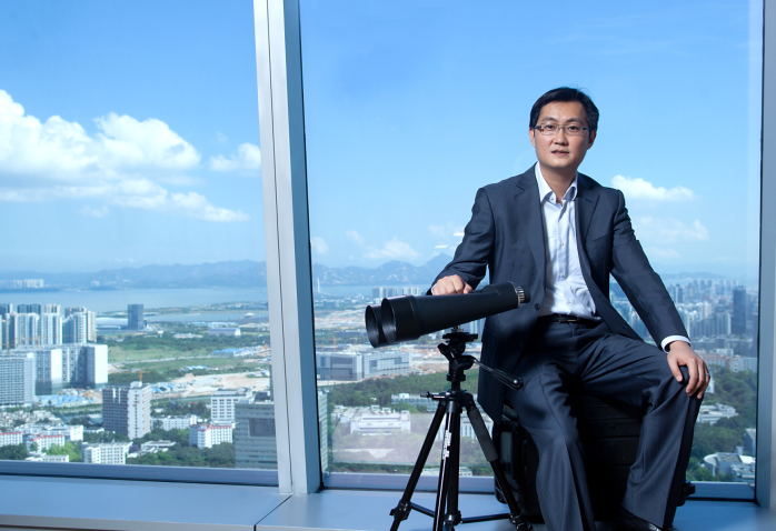 腾讯 2025 年会：AI 狂砸钱，游戏出海增速 33.8%