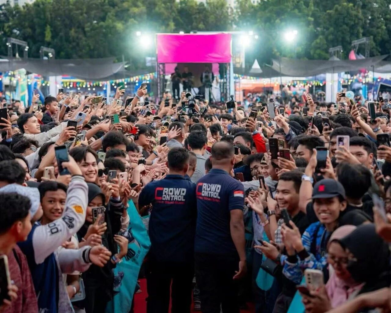 中国自研电竞IP火遍东南亚!MLBB世界赛创纪录,2026生态大升级